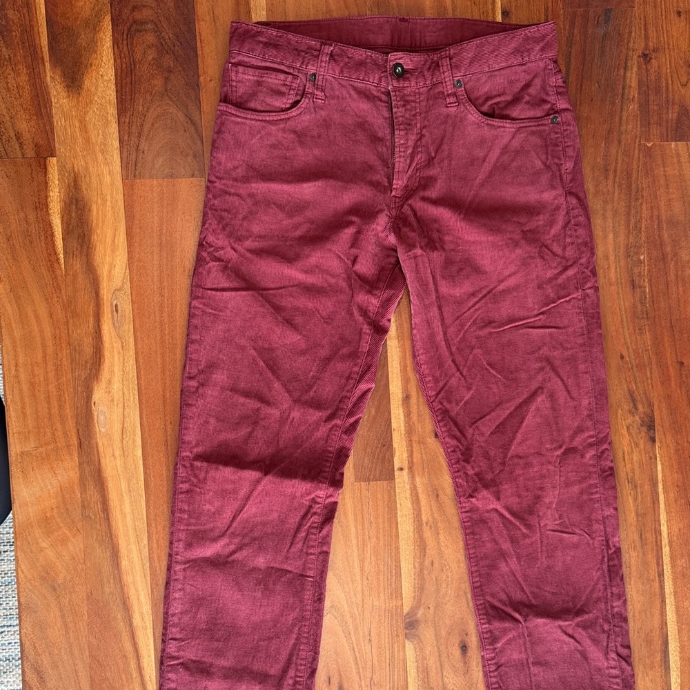UNIQLO Men's Burgundy Pants